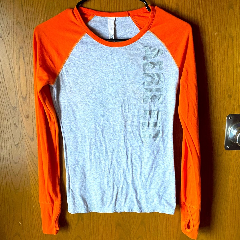 Aerie fit long sleeve